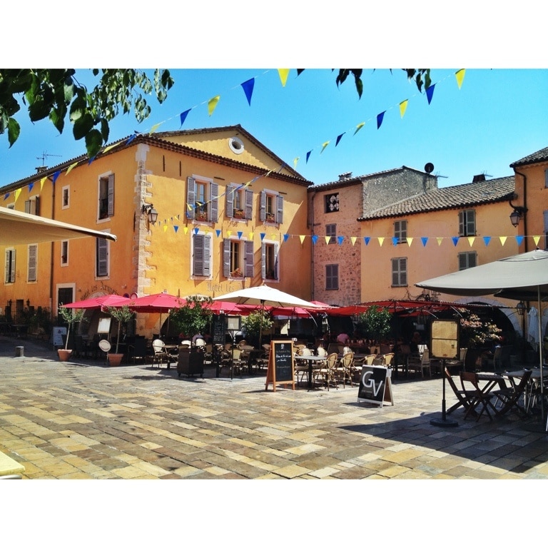 Valbonne, Provence-Alpes-Côte d'Azur, FR