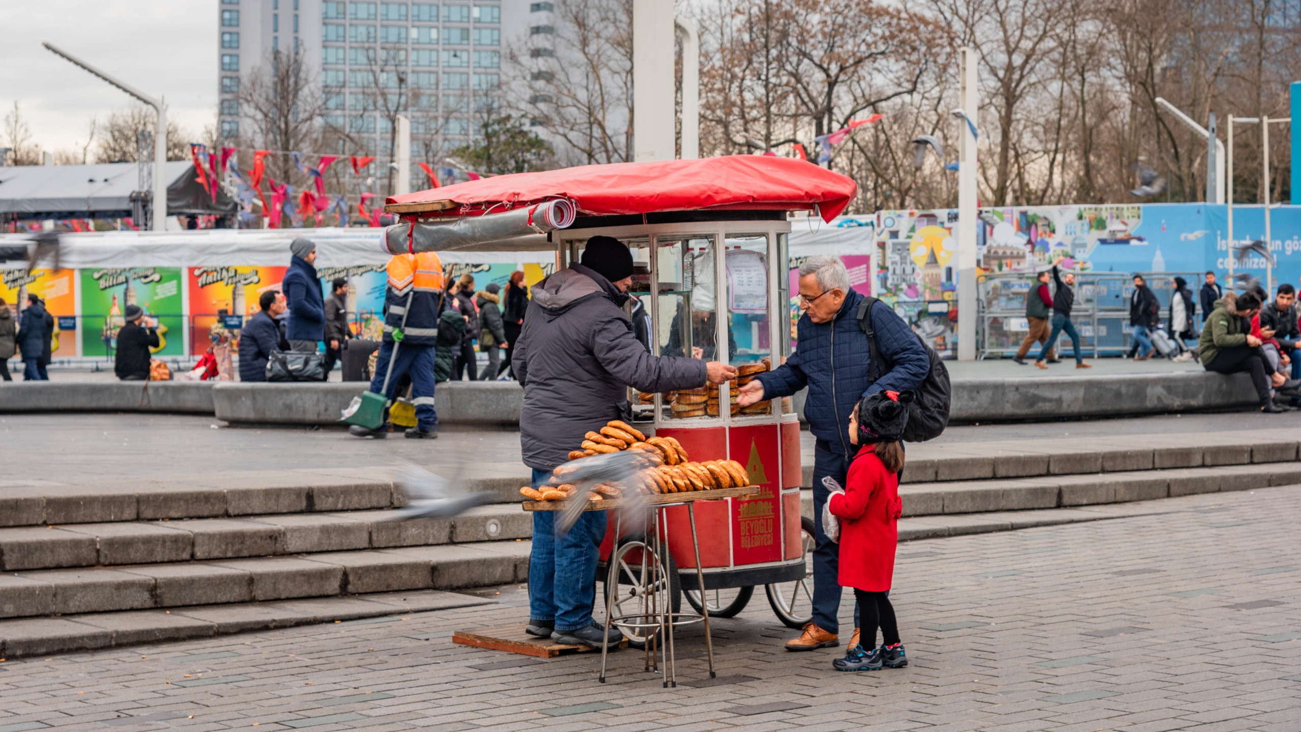 Eminönü Square, Istanbul, İstanbul, TR