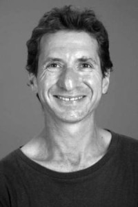 Alan Glauber as MNU Operating Room Doctor in District 9 (08/2009)