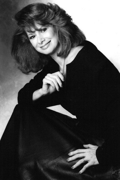 Ellie Weingardt profile image