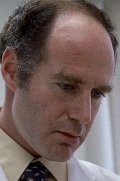 Barton Heyman profile image