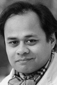 Alexander Yassin as Malaysian Tourist (uncredited) in Jason Bourne (07/2016)