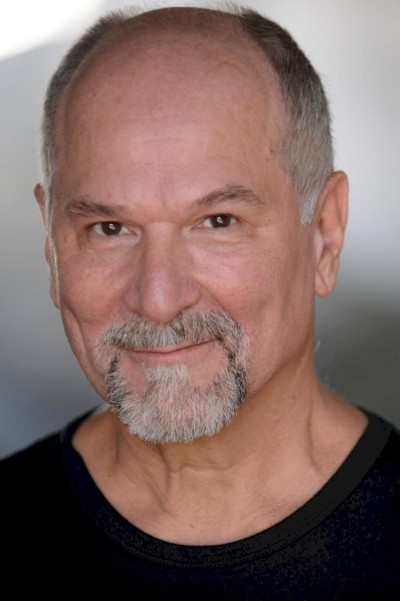 John Kapelos profile image
