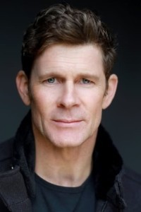 George Asprey as Lord Snowball in The Gentlemen (01/2020)