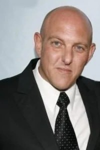 Frankie J. Allison as High Roller Pit Boss in Ocean's Eleven (12/2001)