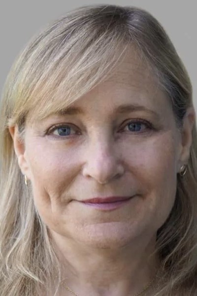 Julie Goldstein profile image