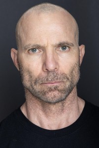 Bob Jennings as Bartender (uncredited) in Maverick (05/1994)