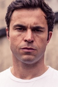 Airon Armstrong as Stunts in The Equalizer (09/2014)