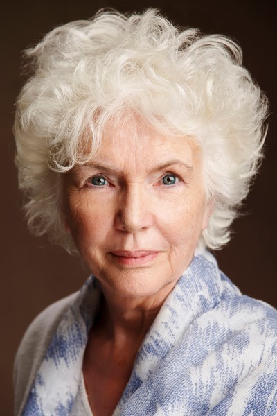Fionnula Flanagan profile image