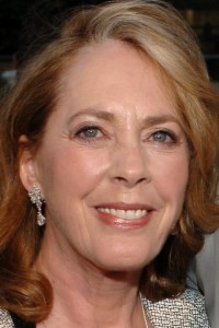 Stephanie Austin as Executive Producer in Behind Enemy Lines (11/2001)