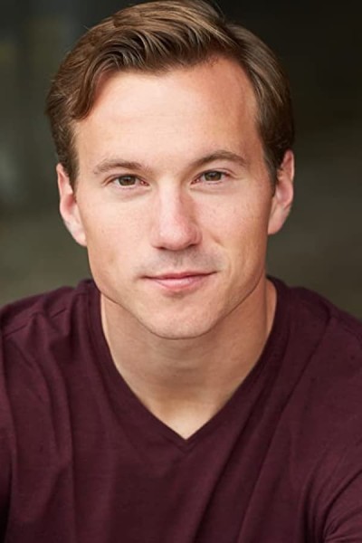 Tim Llewellyn profile image