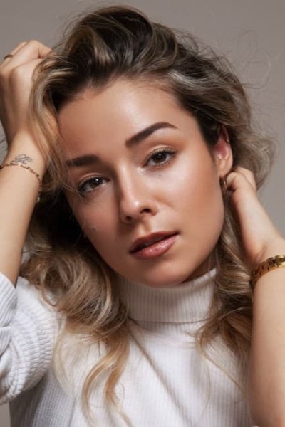 Samia Hofmann profile image