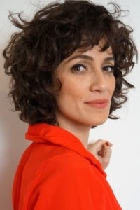 Quitéria Kelly as Latifa in Season 1 (08/2022)