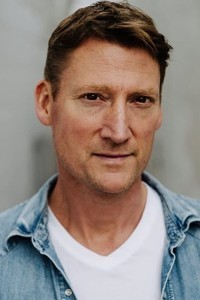 Aaron Pearl as Bar Buddy in Man of Steel (06/2013)