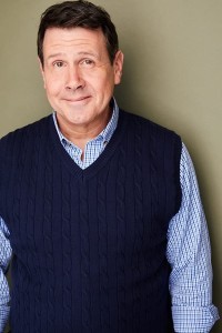 Kevin Symons as Guest at Hearst Bungalow in Babylon (12/2022)