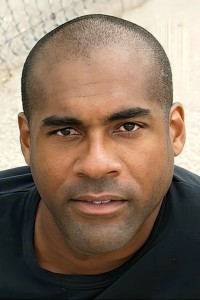 Michael Gerald as Football Quarterback (uncredited) in Starship Troopers (11/1997)