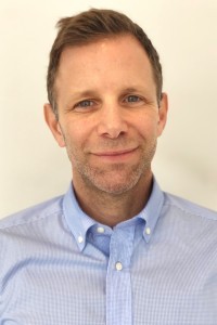 Scott Greenberg as Producer in The Guilty (09/2021)