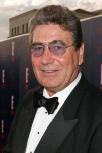 Vic Armstrong as Second Unit Director in Starship Troopers (11/1997)