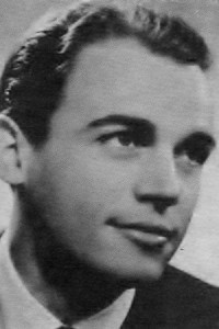 Carl Kent as Townsman (uncredited) in It's a Wonderful Life (12/1946)