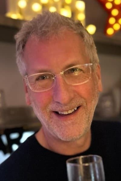 Ian Lowe profile image