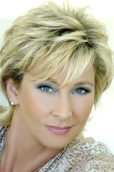 Claudia Jung profile image