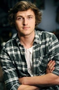 Thomas Van Caeneghem as Lars Verdonck in Season 1 (01/2021)