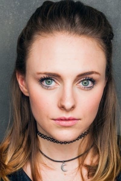 Courtney Hart profile image