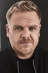 Owain Arthur as Durin IV in Season 1 (09/2022)