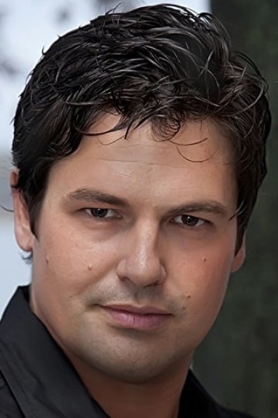 Robbie P Smith profile image