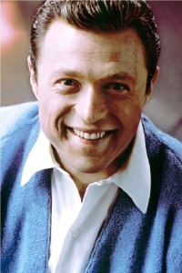 Steve Lawrence as Self in Ocean's Eleven (12/2001)