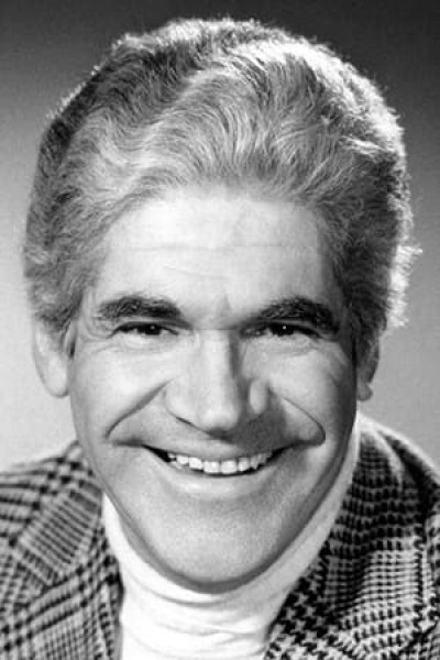 Ronny Graham profile image