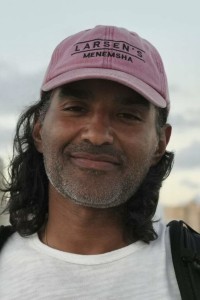 Maceo Bishop as "A" Camera Operator in The Greatest Showman (12/2017)