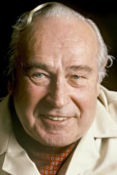 Robert Ludlum profile image