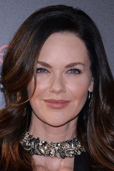 Lydia Hull profile image