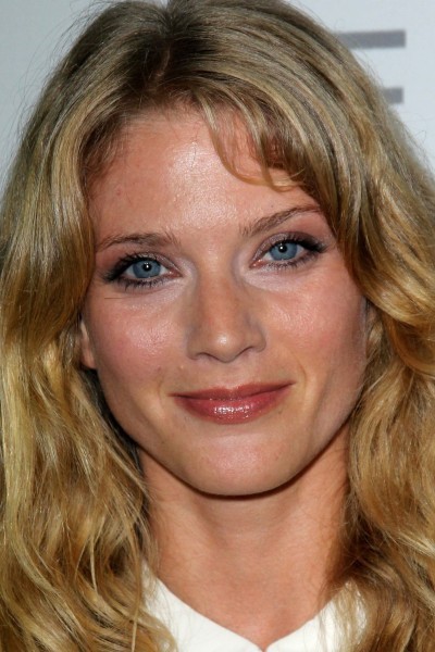 Winter Ave Zoli profile image