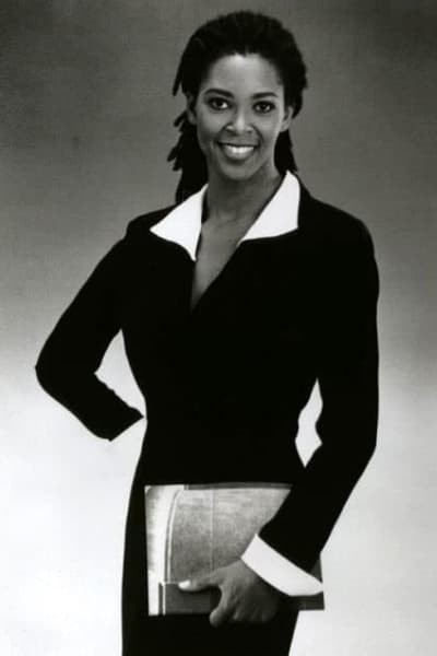 Rose Sias profile image