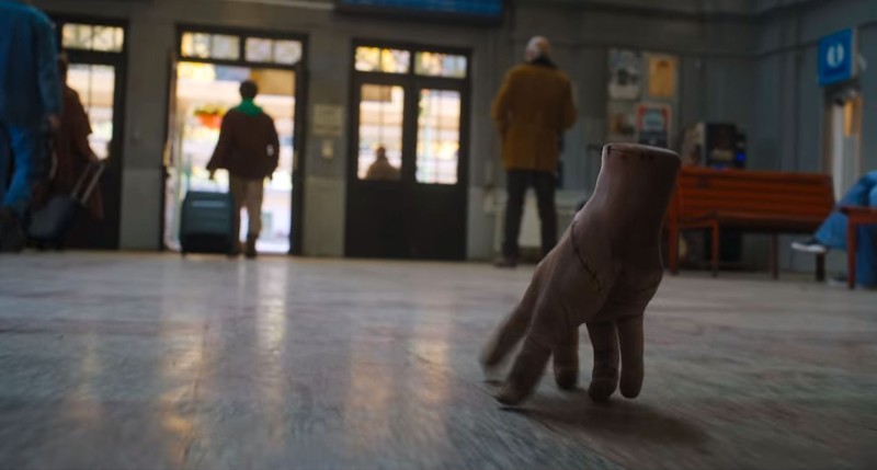 Thing follows Rowan in Burlington Station