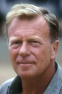 Jack Thompson as Shaman Bill (Paje) in Poker Face (11/2022)