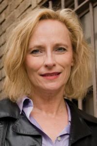 Laila Robins as Pamela Milton in The Walking Dead (10/2010)