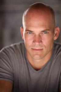 Aaron Smolinski as Communications Officer in Man of Steel (06/2013)