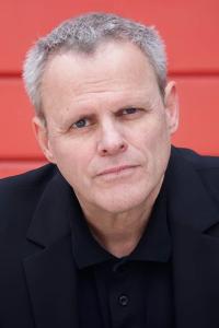 Tim Kelleher as Argento in The Negotiator (07/1998)