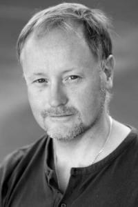 Peter Dillon as Shuttle Crew Chief in Avatar (12/2009)