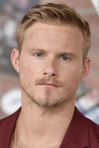 Alexander Ludwig as Bjorn Lothbrok in Season 4 (02/2016)