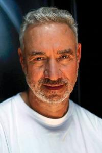 Roland Emmerich as Executive Producer in The Patriot (06/2000)