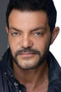 Alex Lorre as Utility Stunts in Olympus Has Fallen (03/2013)