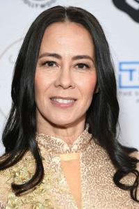 Angelique Midthunder as Woman in Arizona (08/2018)