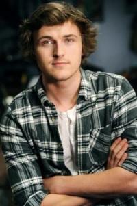 Thomas Van Caeneghem as Lars Verdonck in Season 3 (02/2022)