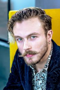 Briek Lesage as Vic Vincke in Season 4 (09/2022)