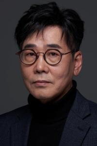 Lee Yoon-hee as Ri Cheong-myung in Money Heist: Korea - Joint Economic Area (06/2022)