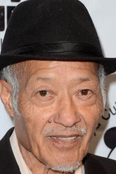 Aki Aleong profile image